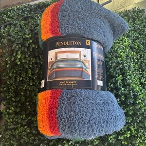 New Pendleton Striped King Fleece Blanket Serape Striped Blue